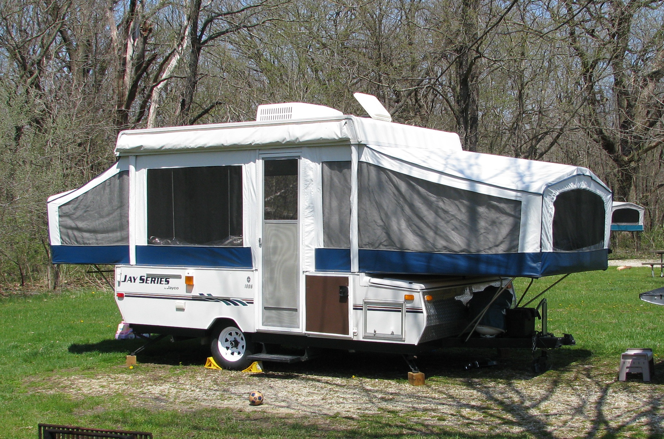 pop up trailer living room